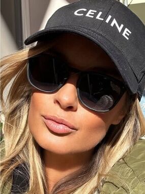 Linda’s Latest Looks - Like this listing to be notified when I go live!!!